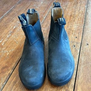 Blundstone Classic 550 Chelsea Boot Rustic Black